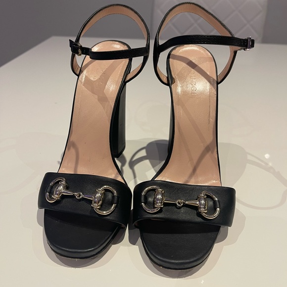 Gucci Black Leather Horsebit Ankle Strap Open Toe Block Heel Sandals Size 38 - Picture 2 of 8